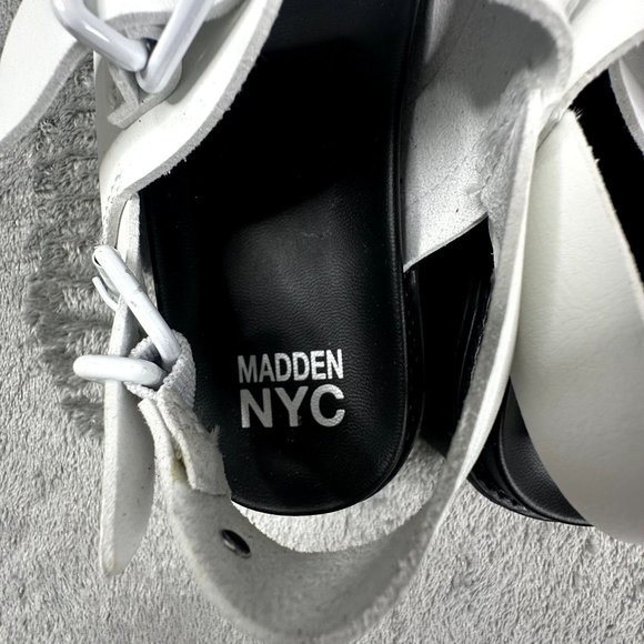 White‎ Sandals Madden NYC Size 3 NWOT - Picture 4 of 12